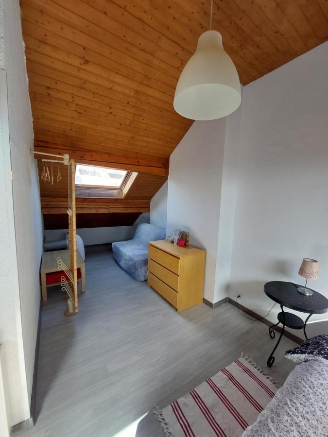 Bed and Breakfast Au Coeur Du Vignoble Sur Bursins Экстерьер фото
