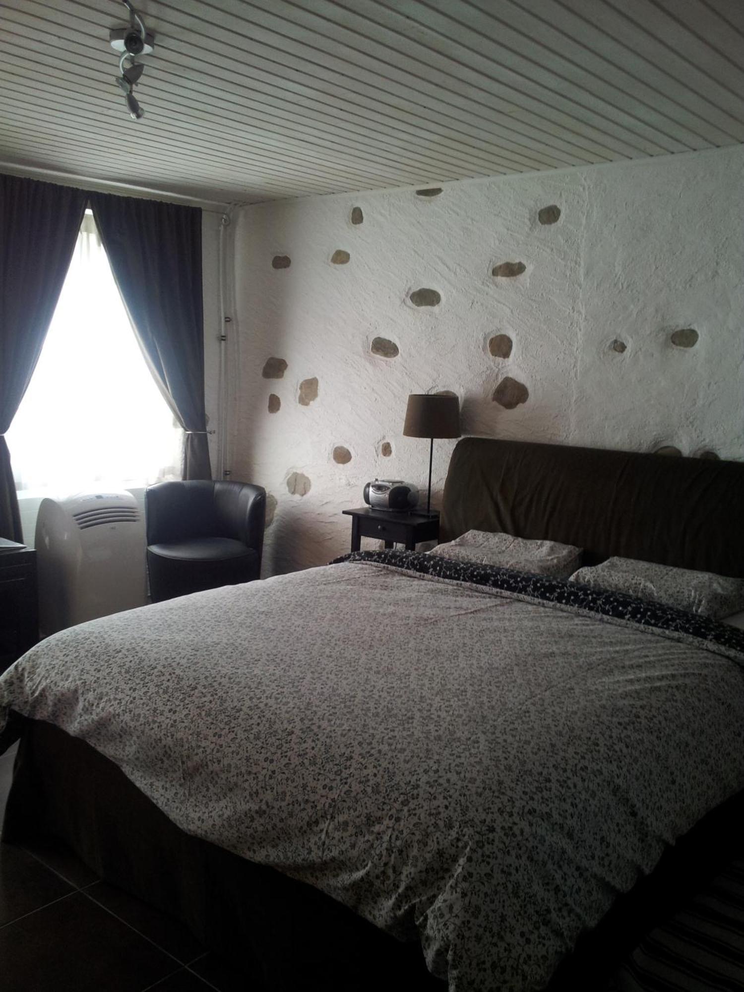 Bed and Breakfast Au Coeur Du Vignoble Sur Bursins Экстерьер фото